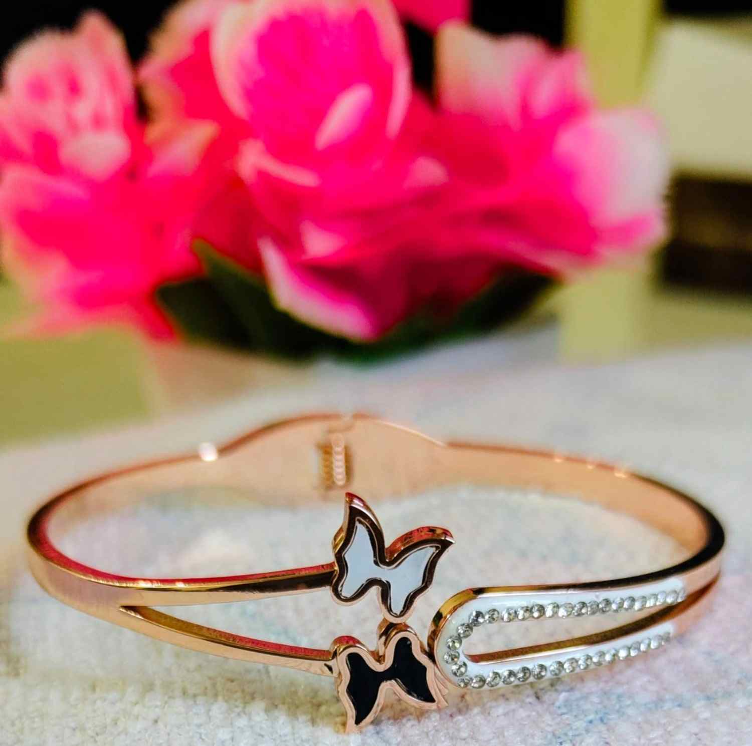 Women Bracelet (Rose Gold)