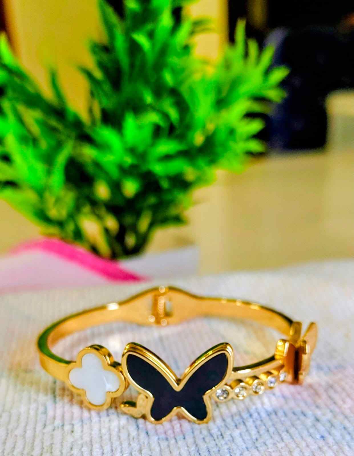 Women Bracelet